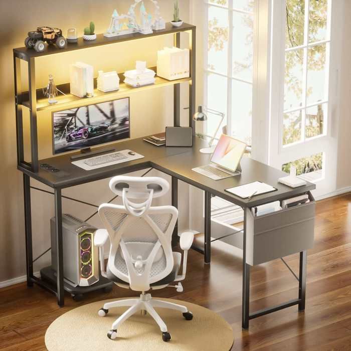 Bureau en forme de L bande lumineuse RGB port de chargement étagère à deux niveaux sac de rangement support mobile noir