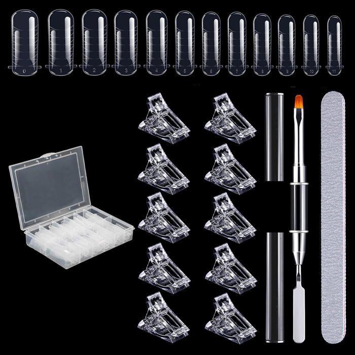 Yangsiw Lot de 30 breloques en PVC pour chaussures Avengers Yangsiw Lot de 30 breloques en PVC pour chaussures Avengers