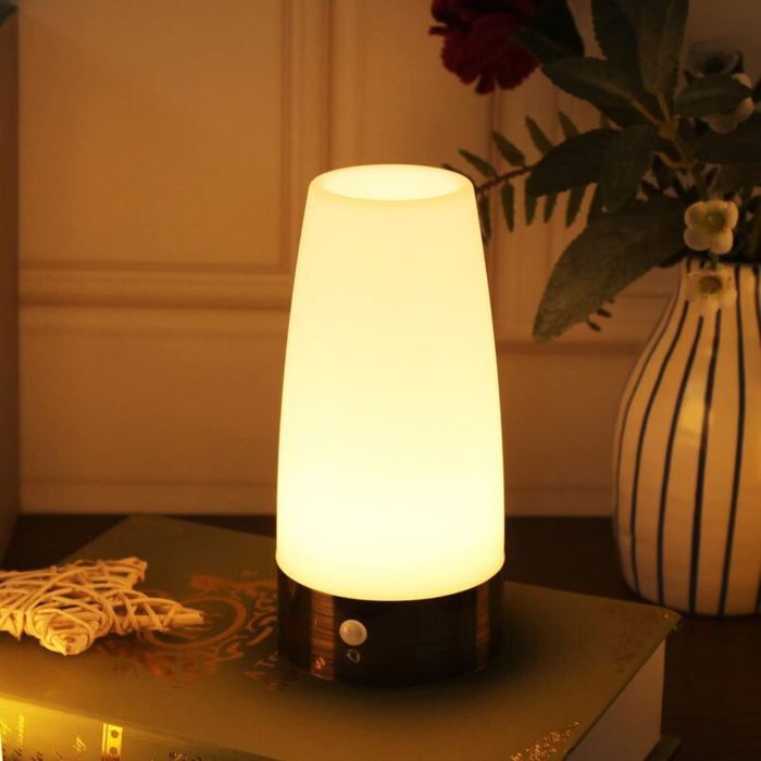 DRE-Lampe de table veilleuse à LED rétro lampe de chevet avec détecteur de mouvement PIR sans fil fonctionne avec 3 piles AAA