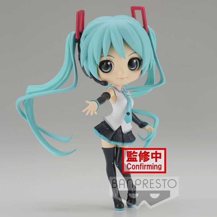 Figurine Q Posket Hatsune Miku V4x Hatsune Miku ver.b