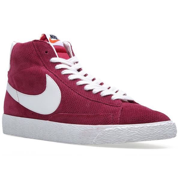 Бордовые найки. Nike Blazer 2022. Nike Blazer PRM. Nike Basket Blazer. Blazer Mid 77 красные.