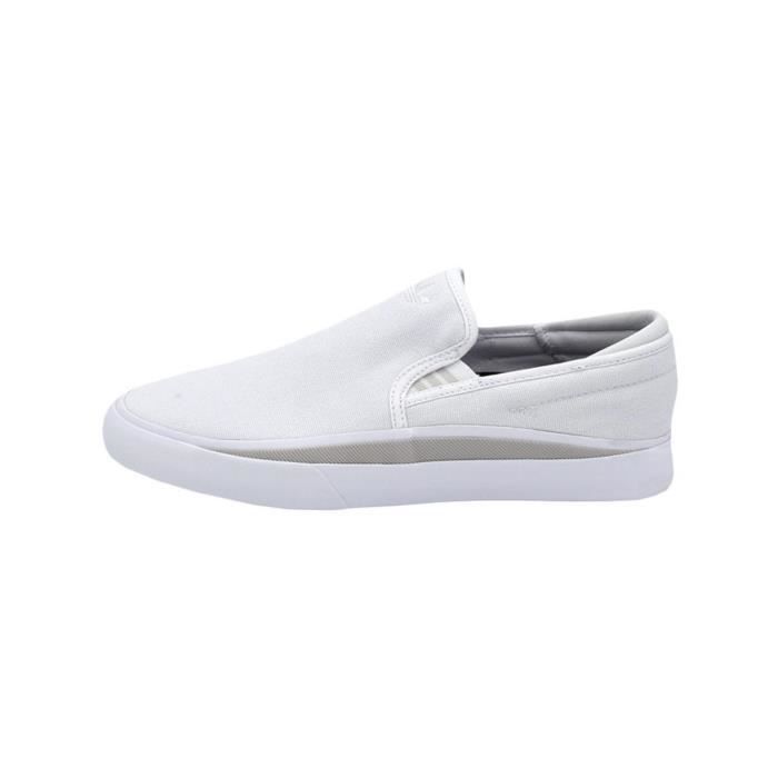 adidas slip on noir