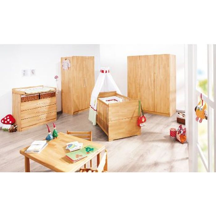 Chambre bébé Natura en massif avec petite armoire Chambre bébé Natura en massif avec petite armoire