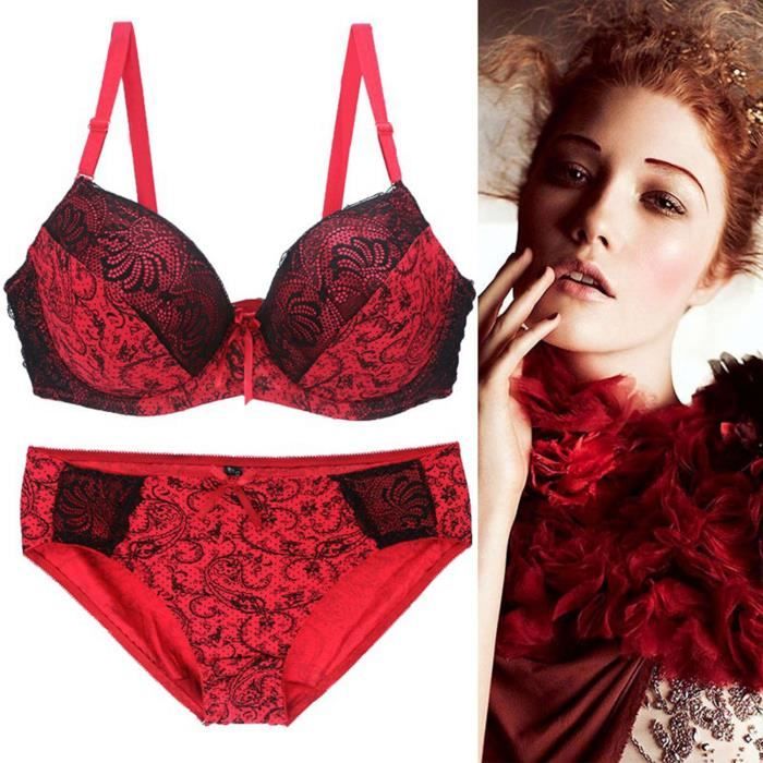 Ensemble De Lingerie : Soutien-gorge, Culotte Et Déshabillé Taille 38/90C - Neuf Sans étiquettes