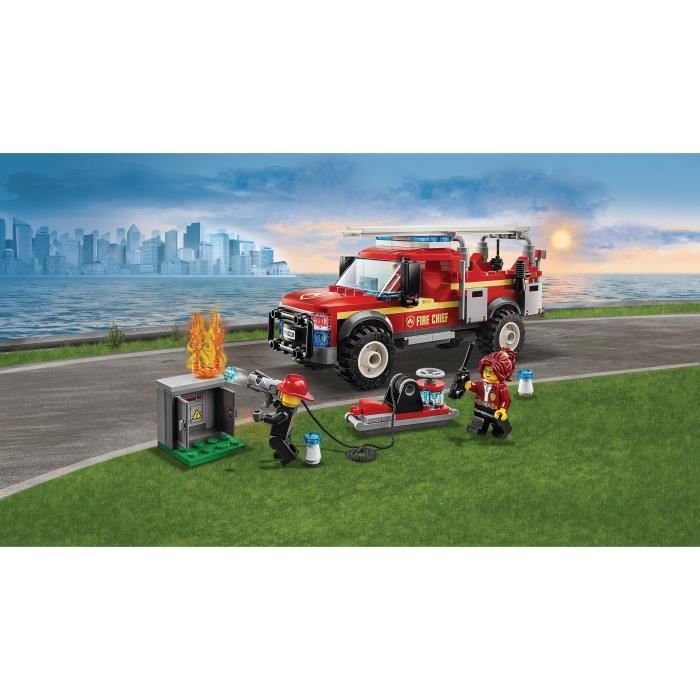 LEGO CITY Le camion des pompiers 2021