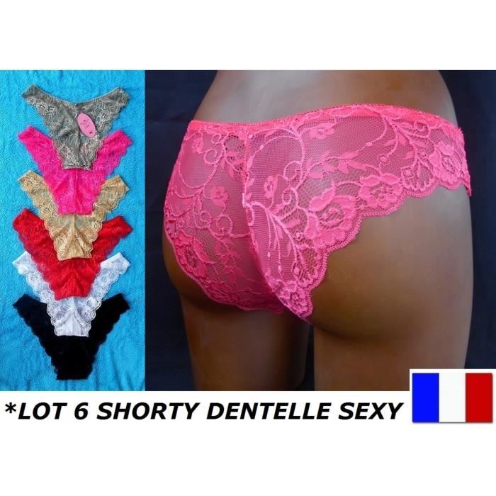 fille noir en string