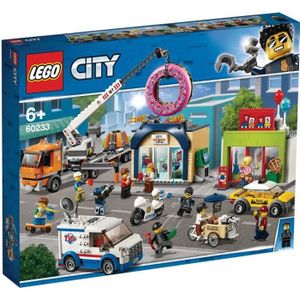 ASSEMBLAGE CONSTRUCTION LEGO® City 60233 L’ouverture du magasin de donuts
