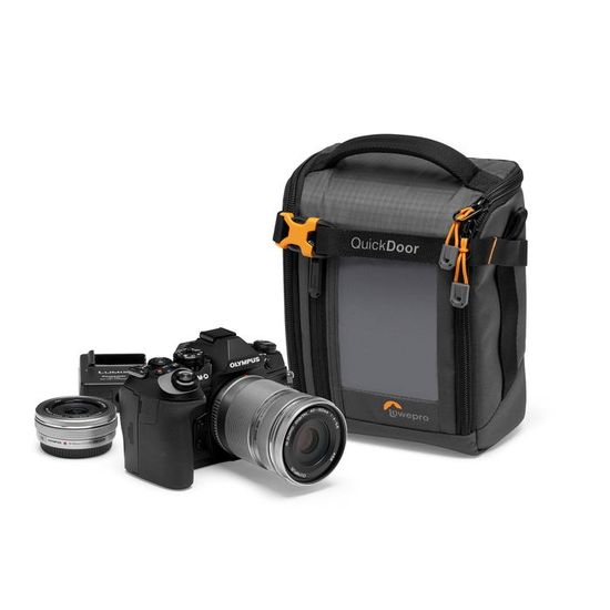 Sacoche Appareil Photo Lowepro EX120 Noir - Nylon, Bandoulière Réglable, Passe-ceinture