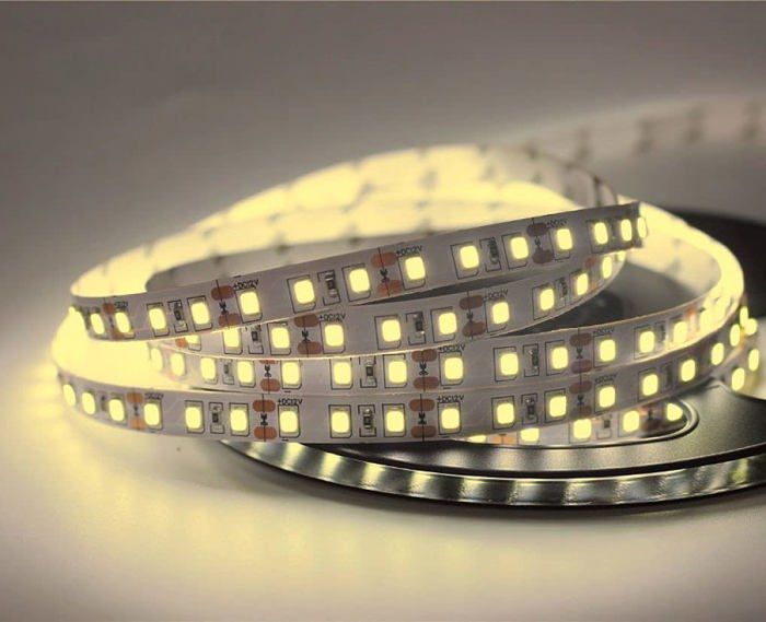 Ruban LED - JANDEI - B08CVJ2STD - 5 m - Blanc chaud 3000K - Auto-adhésif