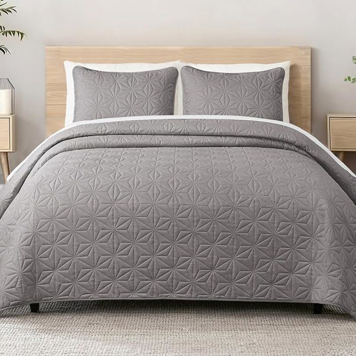 Couvre-Lit 240x260 cm avec 2 Taies d' oreiller Dessus de Lit Gaufré Doux Léger avec Motif 240 x 260 cm#Gris Clair G JETEE DE LIT
