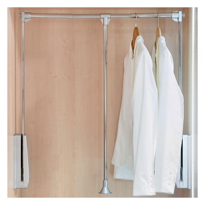 Penderie escamotable extensible chromé EMUCA de largeur 600 à 830 mm - 9283811 Penderie escamotable extensible chromé EMUCA de largeur 600 à 830 mm - 9283811