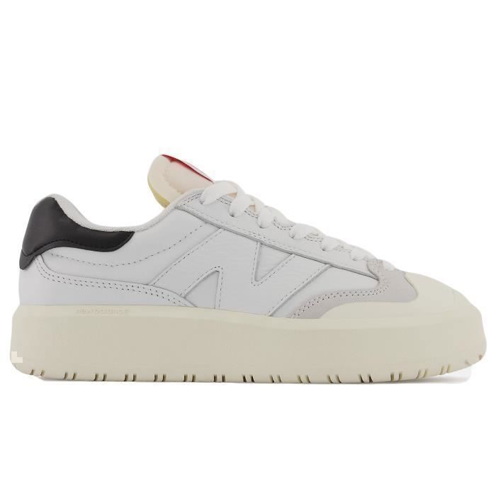 New Balance Chaussures New Balance CT 302 pour Femme - Blanc - Synthétique - Lacets