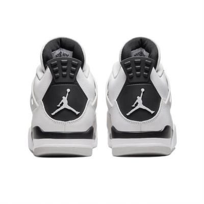 Nike Air Jordan 4 