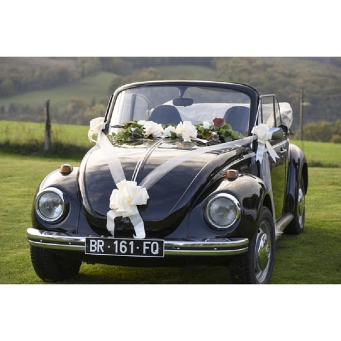 La décoration de voiture de mariage - c'est faisable!  Voiture mariage, Décoration  voiture mariage, Voiture de mariés