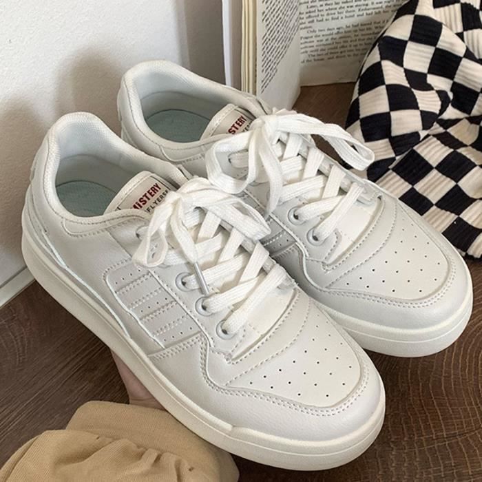 Chaussure blanche a la mode outlet