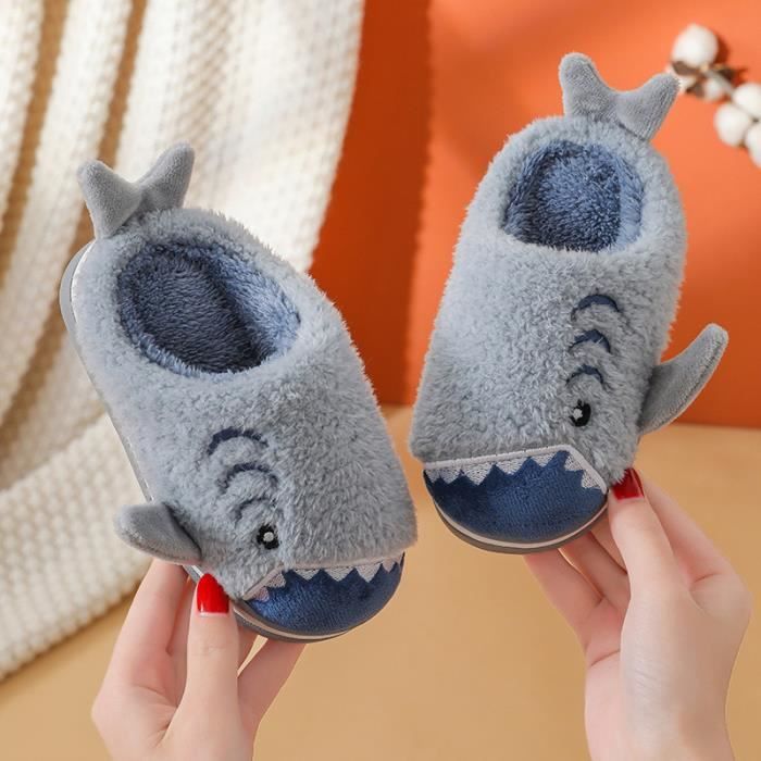 Chausson Enfant,Chaussons Bébé,Chausson Hiver Antidérapant,Pantoufles de  requin,Animaux Peluche Slippers,pour Tout-Petits,2-2.5Ans gris - Cdiscount  Chaussures