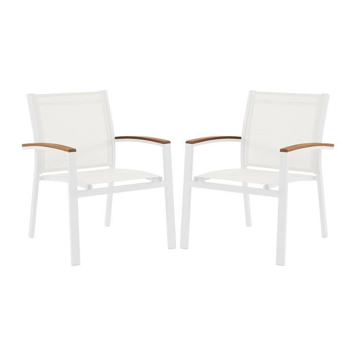 Lot de 2 fauteuils de jardin empilables en aluminium et textilène - Blanc et accoudoirs acacia - TAIPIVAI de MYLIA Lot de 2 fauteuils de jardin empilables en aluminium et textilène - Blanc et accoudoirs acacia - TAIPIVAI de MYLIA