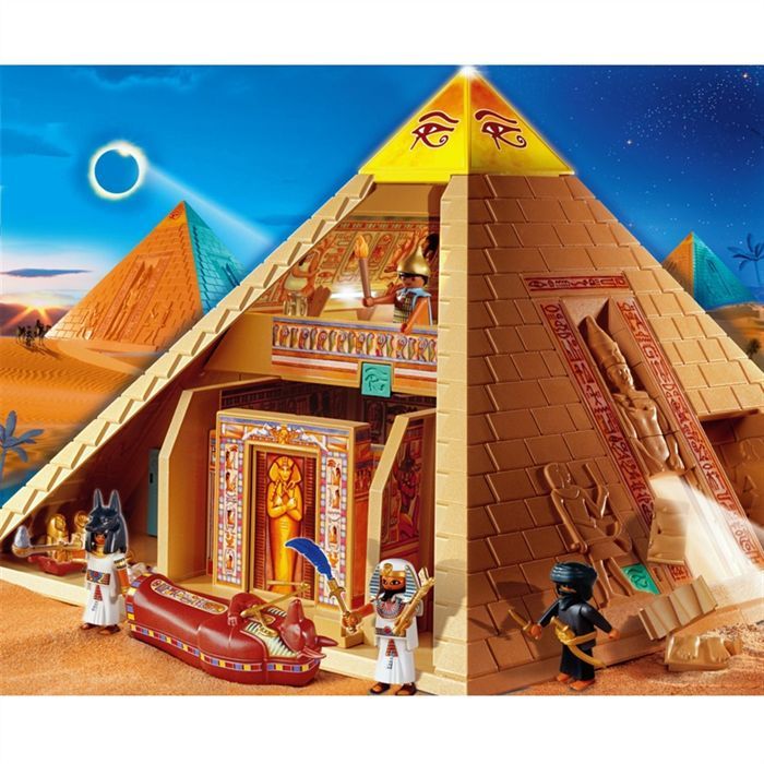 Ouvriers Construisant Une Pyramide Égyptienne De Playmobil Banque D'Images  et Photos Libres De Droits. Image 41200054