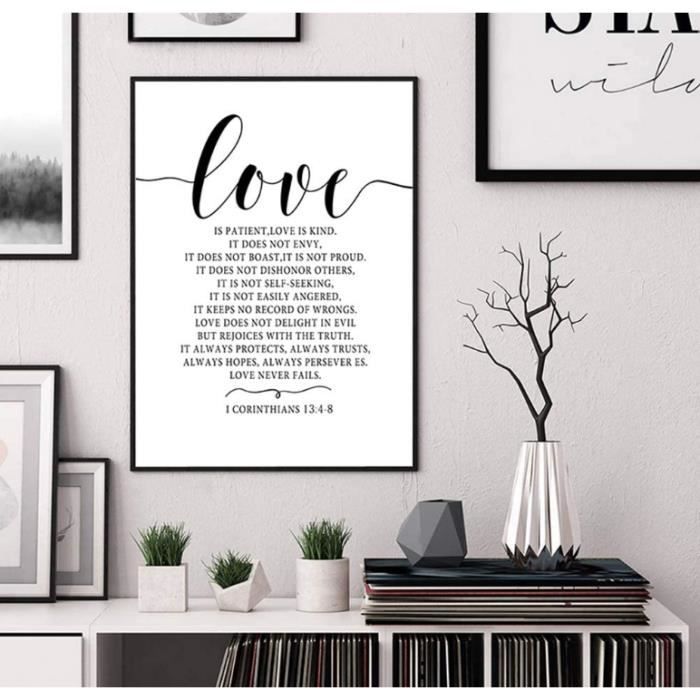 Photo dans le cadre - Quote Love est un cadre photo mural noir à