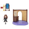 Harry Potter - Playset Cours de Sortilèges Magical Minis - 6061846 - Figurine exclusive Hermione et Accessoires - Wizard World-2