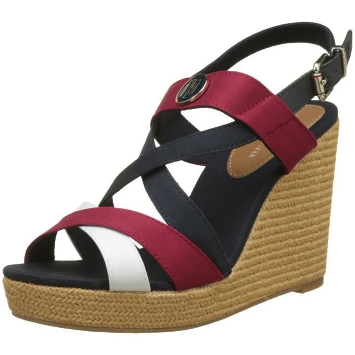 tommy hilfiger iconic elena sandal hardware
