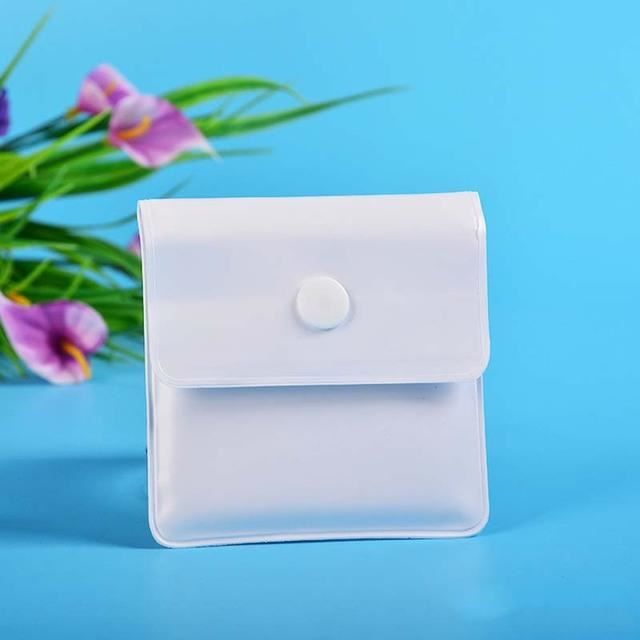 Pinsheng 6 Pièces Portable Cigarette Pocket Cendrier Réutilisables Ignifuge PVC Pochette Pour Cendrier Avec Poche Sans Odeur Cendrier De Poche Pour Fumeur, 3 Couleurs