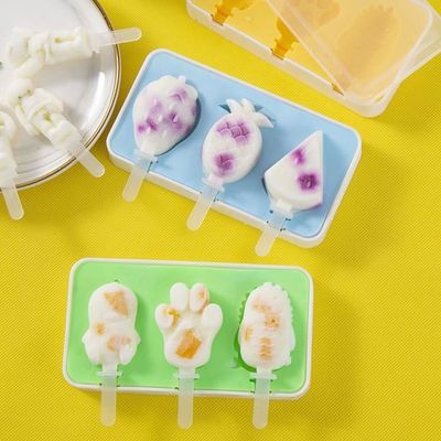 2 Moules à Glace En Silicone Réutilisables - 12 Bâtons Inclus - Formes Fruits (raisin, Fraise, Ananas) - Sans BPA