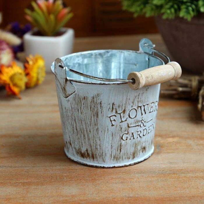 Chamber-pot De Cuivre Antique Image Stock - Image Du Chambre, Rouillé