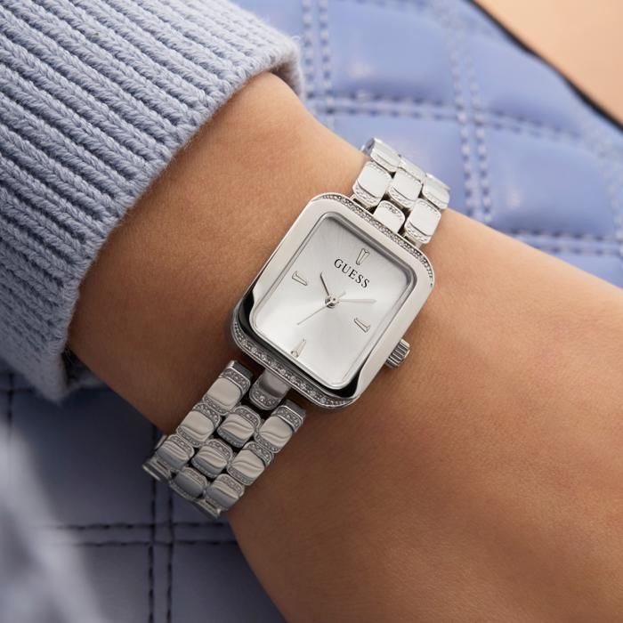 GUESS Montre Femme Argentée - Vestiaire Collective
