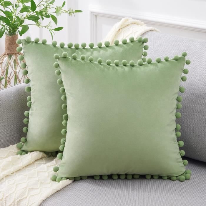 Housse de coussin 50x50 vert anis main image 1