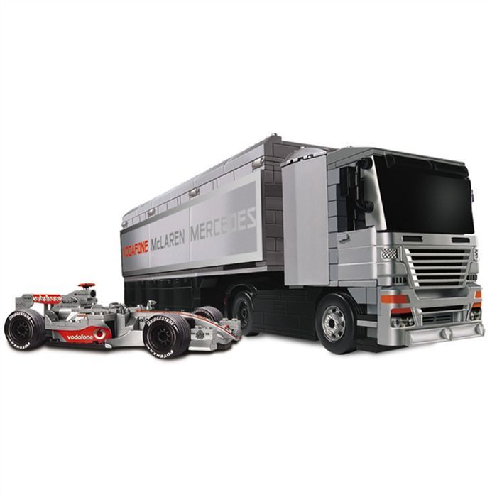 Camion de l ecurie Vodafone McLaren Mercedes Cdiscount