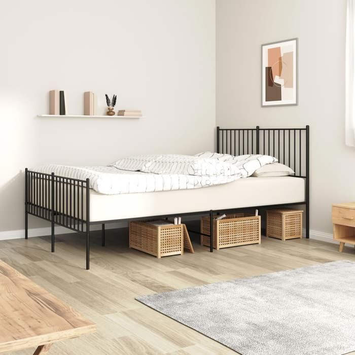 vidaXL Cadre de lit métal sans matelas avec pied de lit noir 140x190cm 350882