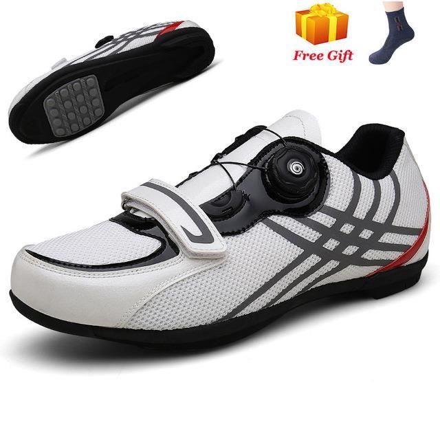 WYUKN VTT Chaussures de Cyclisme Hommes Sports de Plein air autobloquant vélo de Route Baskets Course Femmes vélo Chaussure Plat Crampon Montagne,Green-39EU