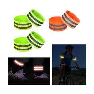 Bracelet réflechissant et lumineux avec led pour vélo ou piéton
