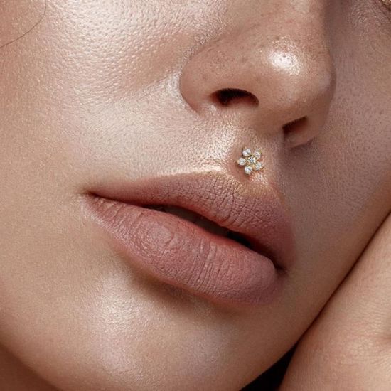 Piercing medusa strass shop