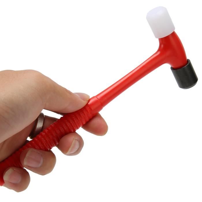 Le Marteau En Plastique Orange Des Enfants Sur Fond Blanc. Jouets Qui Attirent L Attention Enfant Sons Developme Image206437916