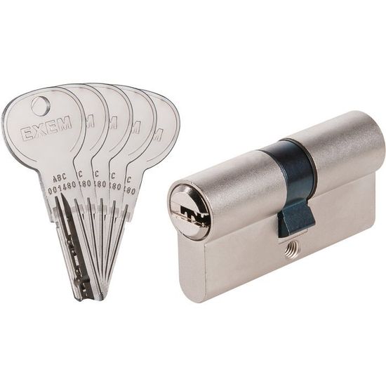 Lot De 2 Entrées Rondes En Laiton 28 Mm - Neuf - Pour Installation électrique Ou Décoration