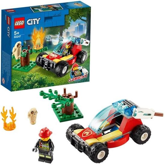 LEGO® City 60247 Le feu de forêt avec pompier, Jouets Voiture et Idée Cadeau pour Enfants 5 ans et +