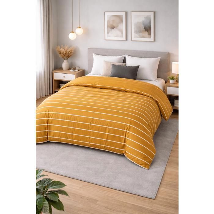 Couette - MORTREUX - Stripes - 220 x 240 cm - 200 g/m² - Microfibre spécial été