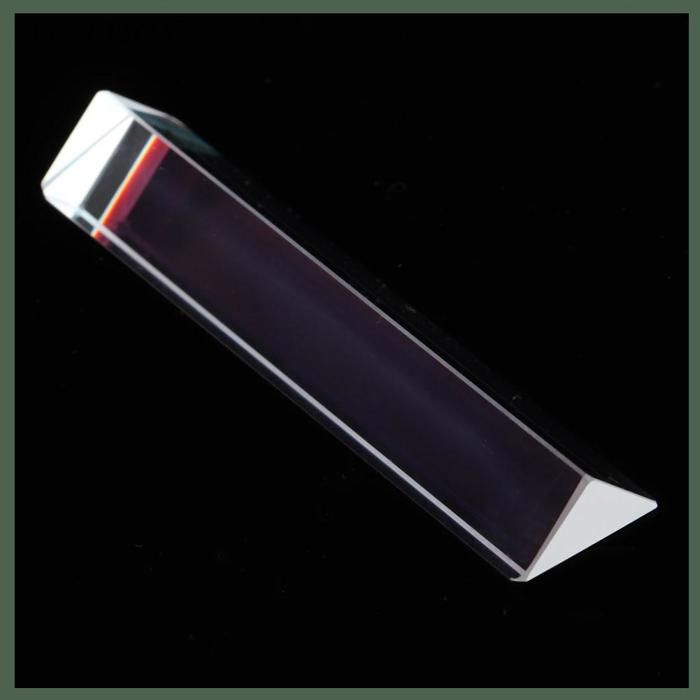 Prisme optique en forme de pyramide rectangulaire - Science Area