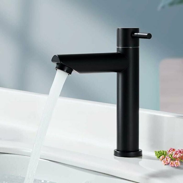Robinet lave-mains noir mat H 15 cm - eau froide uniquement | Leroy Merlin