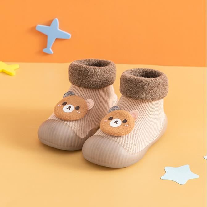 Chausson Chaussette Antiderapante Bebe Fille Mignonne Chaussettes Bebe Nouveau ne Unisex Chaussures Premiers Pas Semelle Kaki Kaki Cdiscount Chaussures