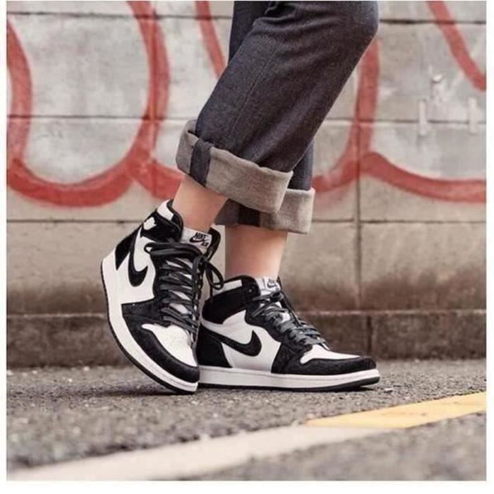 Jordan blanc sale et noir