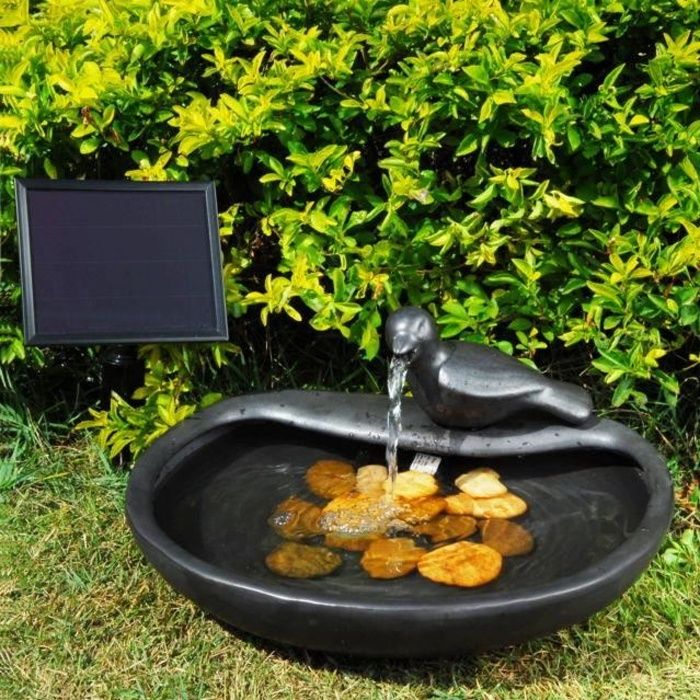 Fontaine solaire Colombe