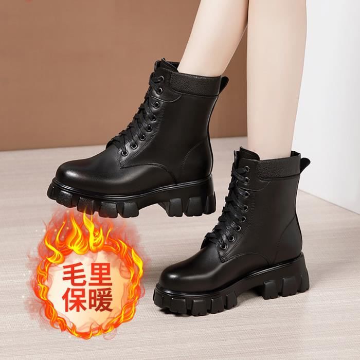 Bottes courtes cuir femme sales