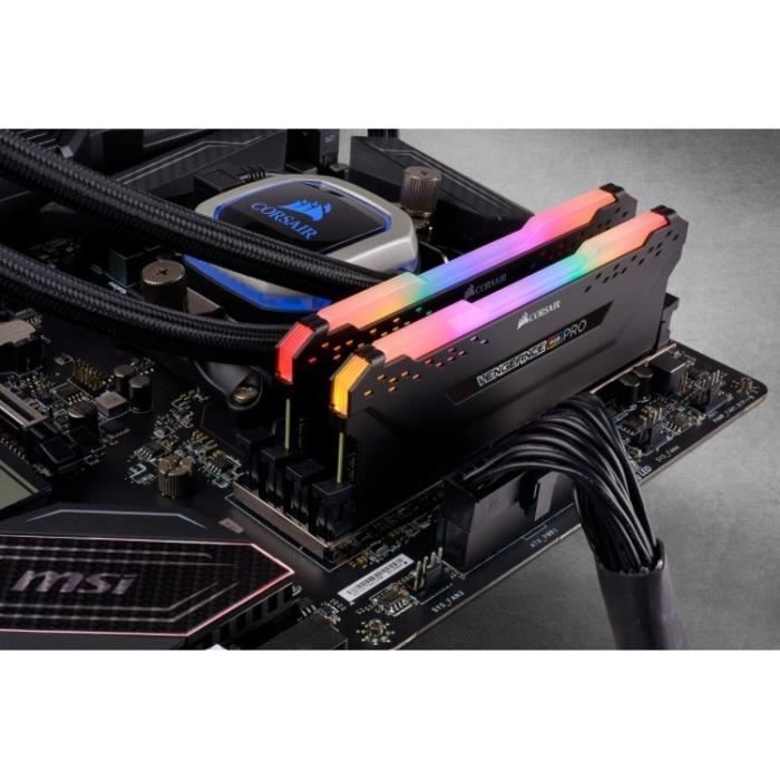 Mémoire RAM - CORSAIR - Vengeance RGB Pro DDR4 - 16GB 2x8GB DIMM - 3200 MHz  - 1.35V - Noir (CMW16GX4M2C3200C)