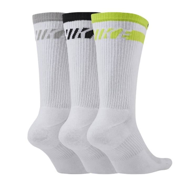 Les chaussettes Everyday Plus beiges Emballage de 2, Nike, Bas et  Socquettes pour Homme, Le 31