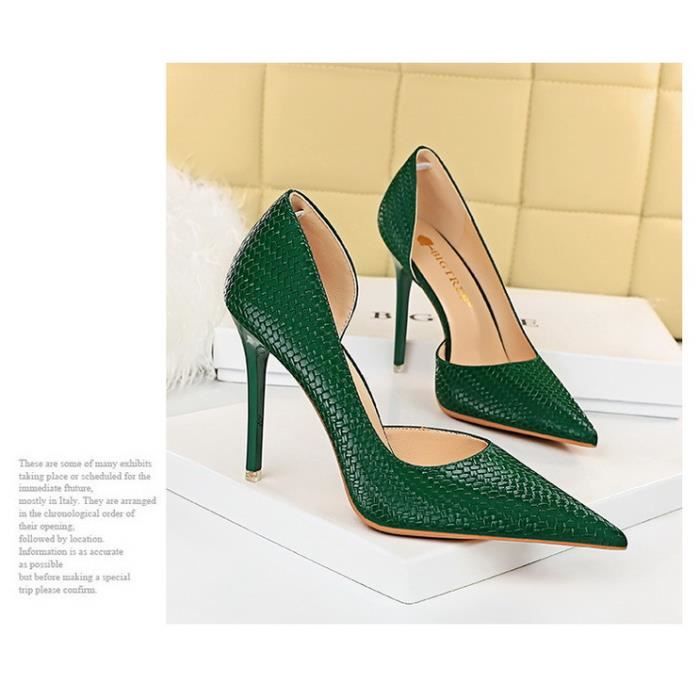Escarpin tres haut talon 2025