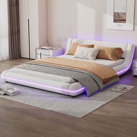 Miroir de salle de bain avec lumière LED d'ambiance, façade antibuée Miroir de salle de bain avec lumière LED d'ambiance, façade antibuée