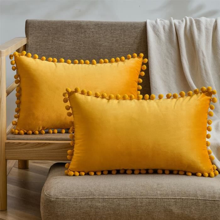Housse de Coussin Noël - Jaune Moutarde 30cm x 50cm - en Velours Doux - pour Bureau Maison Voiture - Topfinel